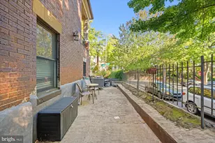 1200 Euclid St NW, Washington, DC 20009 - Photo 27