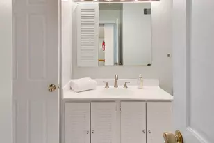 4736 Massachusetts Ave NW, Washington, DC 20016 - Photo 21