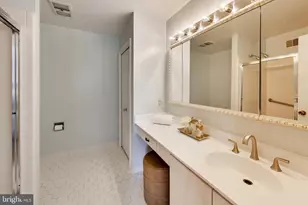 4736 Massachusetts Ave NW, Washington, DC 20016 - Photo 17