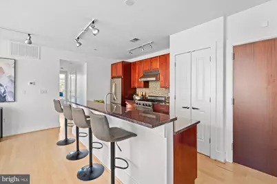 1654 Euclid Street NW #201, Washington, DC 20009 - Photo 7