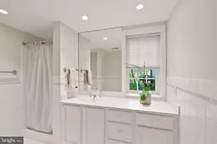 5152 Manning Pl NW, Washington, DC 20016 - Photo 41