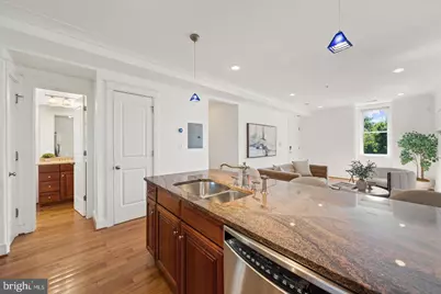 19 Logan Circle NW #300, Washington, DC 20005 - Photo 11