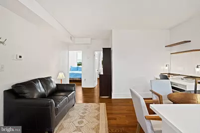 409 Constitution Avenue NE #3, Washington, DC 20002 - Photo 5