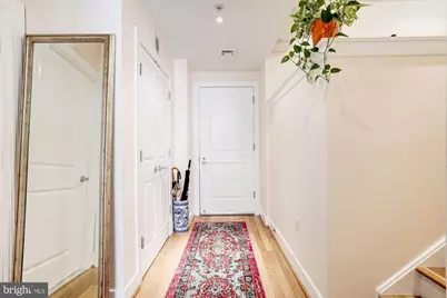 2425 L Street NW #319, Washington, DC 20037 - Photo 3