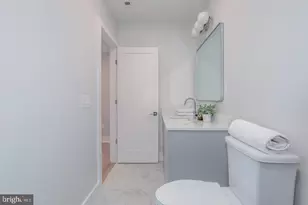 933 N St NW, Washington, DC 20001 - Photo 11