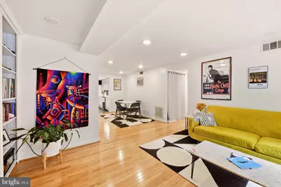 1930 New Hampshire Avenue NW #4, Washington, DC 20009 - Photo 15