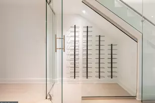 329 8th St NE, Washington, DC 20002 - Photo 41