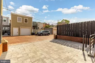 329 8th St NE, Washington, DC 20002 - Photo 47