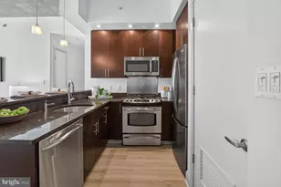 919 Florida Ave NW, Washington, DC 20001 - Photo 7