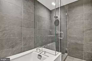 1177 22nd Street NW, Washington, DC 20037 - Photo 9