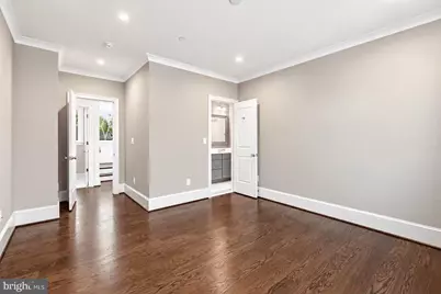 5065 Sherier Place NW, Washington, DC 20016 - Photo 23