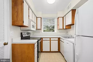 3864 Porter St NW, Washington, DC 20016 - Photo 7