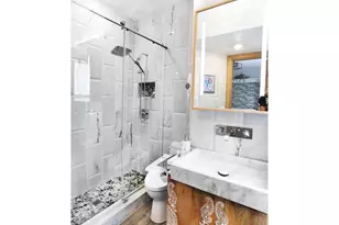 1016 22nd St NW, Washington, DC 20037 - Photo 43