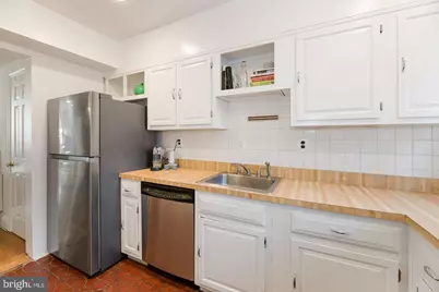 1404 E Street SE, Washington, DC 20003 - Photo 13