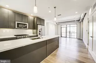 301 H St NE, Washington, DC 20002 - Photo 3
