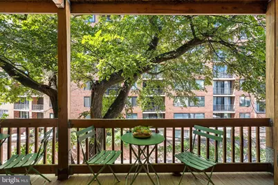 1124 25th Street NW #203, Washington, DC 20037 - Photo 11