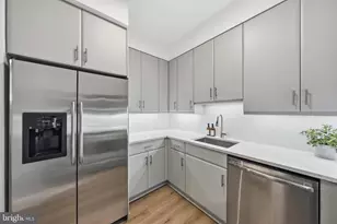 910 M Street NW, Washington, DC 20001 - Photo 11