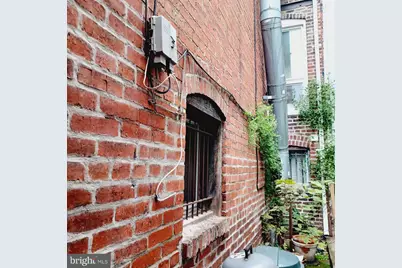 1254 E Columbia Road NW, Washington, DC 20009 - Photo 9