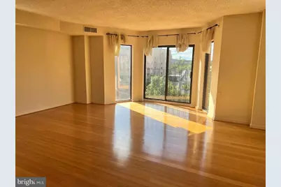 2012 Wyoming Avenue NW #601, Washington, DC 20009 - Photo 3