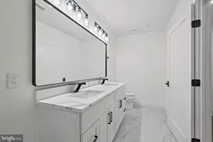 1341 Pennsylvania Ave. SE, Washington, DC 20003 - Photo 17