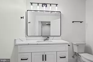 1341 Pennsylvania Ave. SE, Washington, DC 20003 - Photo 25