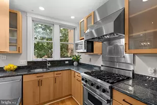 224 C St NE, Washington, DC 20002 - Photo 33