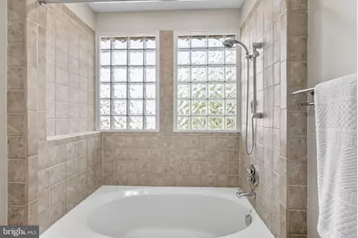 224 C Street NE, Washington, DC 20002 - Photo 51