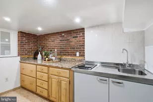 900 SE 12th Street SE, Washington, DC 20003 - Photo 47
