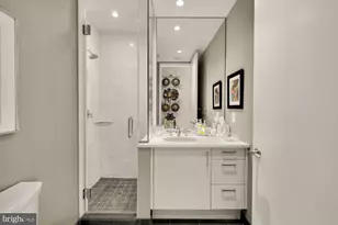 1177 22nd Street NW, Washington, DC 20037 - Photo 11