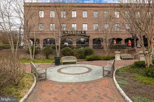 4201 Cathedral Ave NW, Washington, DC 20016 - Photo 23