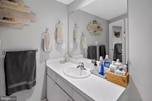1024 Massachusetts Ave NE, Washington, DC 20002 - Photo 19