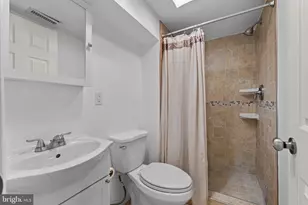 626 Otis Pl NW, Washington, DC 20010 - Photo 27