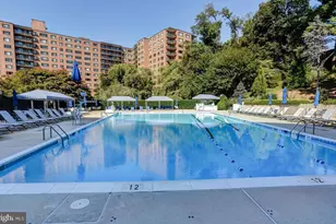 4201 Cathedral Ave NW, Washington, DC 20016 - Photo 17