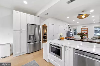 200 Cromwell Terrace NE, Washington, DC 20002 - Photo 17