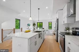 4902 Astor Pl SE, Washington, DC 20019 - Photo 9