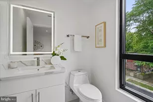 4902 Astor Pl SE, Washington, DC 20019 - Photo 13