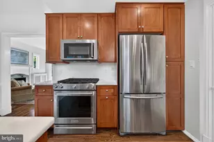 6007 34th Pl NW, Washington, DC 20015 - Photo 23