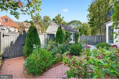 6007 34th Place NW, Washington, DC 20015 - Photo 3