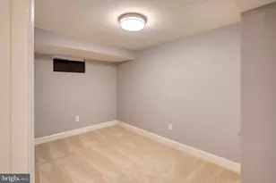 618 Chesapeake St SE, Washington, DC 20032 - Photo 31