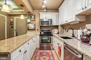 3900 Watson Pl NW, Washington, DC 20016 - Photo 5