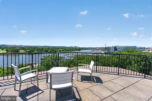 560 N St SW, Washington, DC 20024 - Photo 21