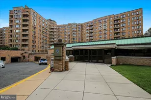 2501 Calvert St NW, Washington, DC 20008 - Photo 33