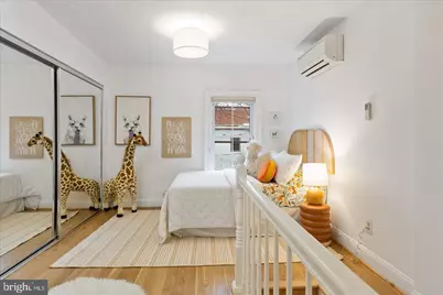 203 9th Street SE, Washington, DC 20003 - Photo 39