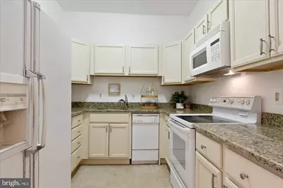 203 9th Street SE, Washington, DC 20003 - Photo 45
