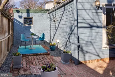 203 9th Street SE, Washington, DC 20003 - Photo 35