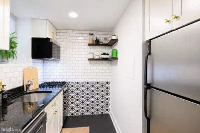 718 Park Road NW #2, Washington, DC 20010 - Photo 7