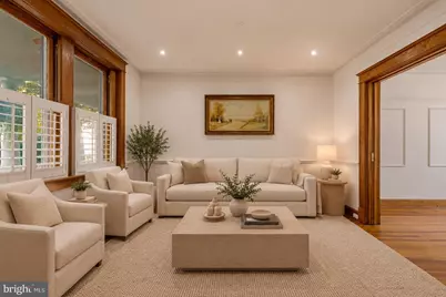 1654 33rd Street NW, Washington, DC 20007 - Photo 3