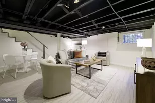 1717 2nd St NW, Washington, DC 20001 - Photo 27