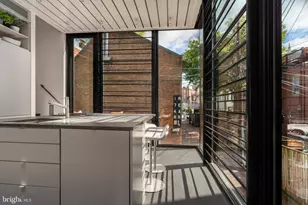1749 18th St NW, Washington, DC 20009 - Photo 7