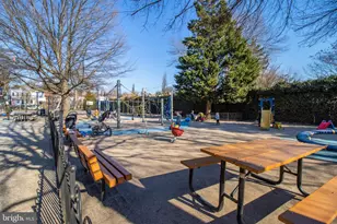 3250 Q St NW, Washington, DC 20007 - Photo 37